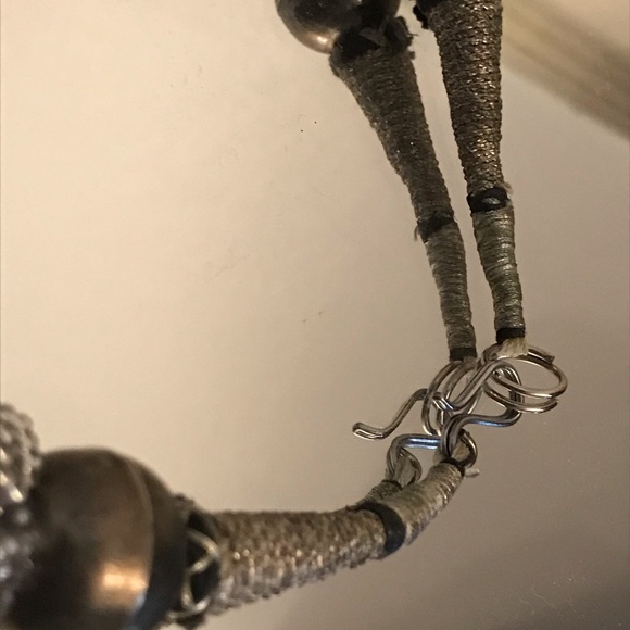 Chunky Silver Beaded 16” Necklace - Picture 4 of 4